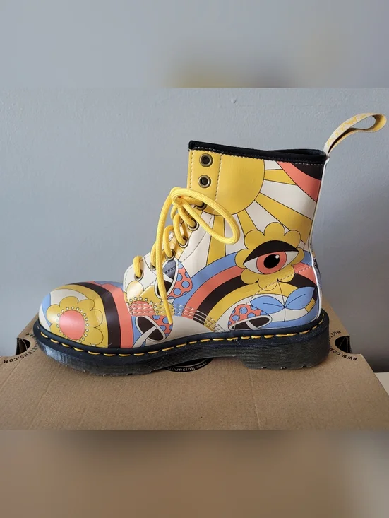 Dr Martens Retro Ray Kemble Lace Up Boots, BNIB, Size 89 - Picture 7 of 12